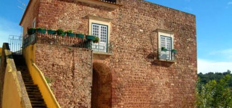 Torreão das Portas da Cidade, Almedina Doors, in Silves Torreão das Portas da Cidade, Almedina Doors, in Silves